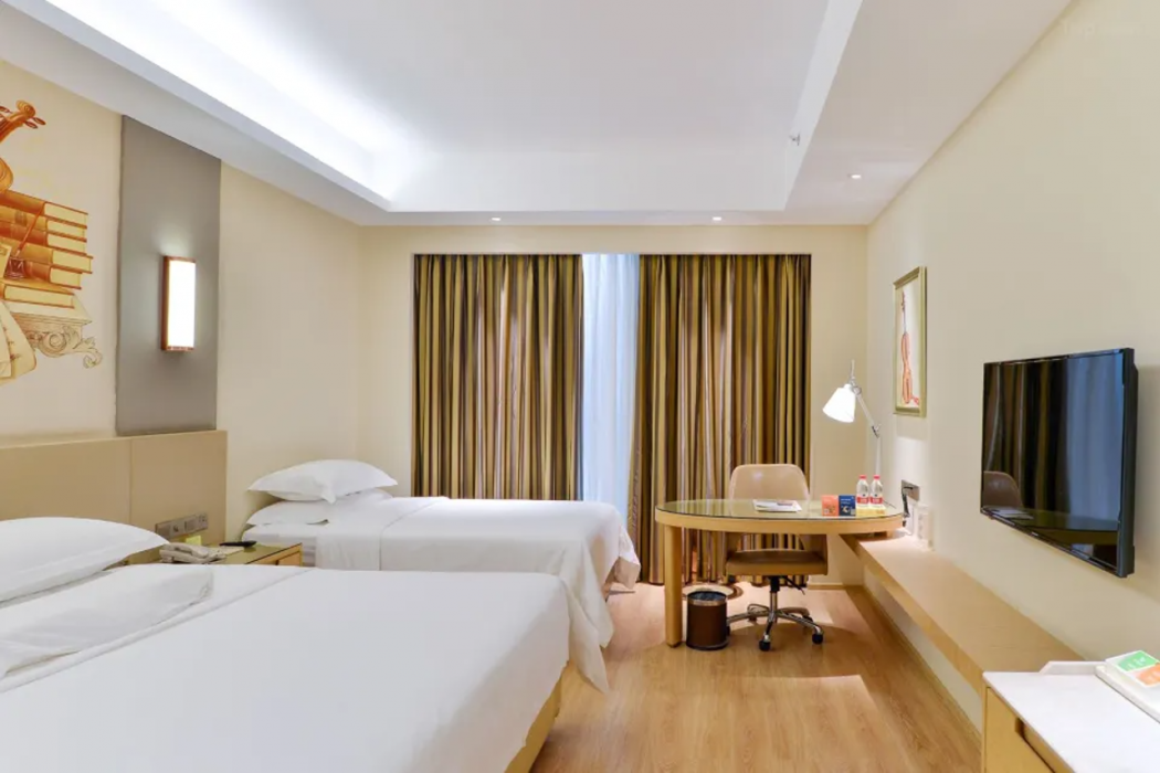 Vienna International Hotel (Chengdu Global Center New Convention & Exhibition) 15/47