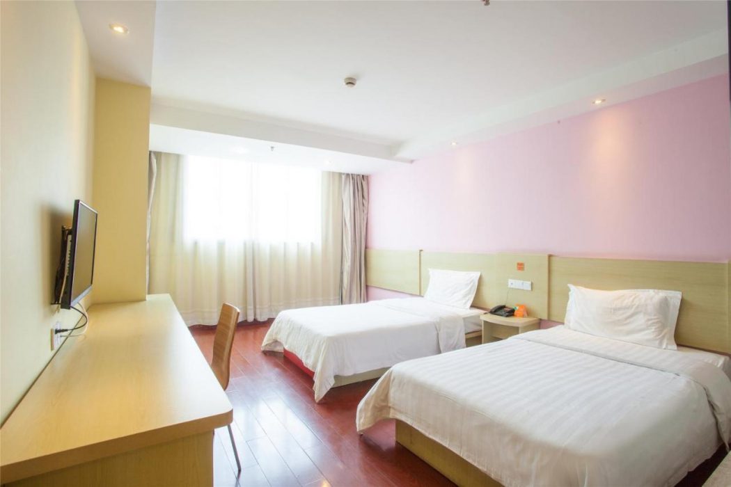 7 Days Inn (Beijing Jiugong) 5/43