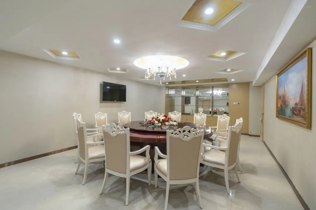Vienna International Hotel (New Economic Development Zone store of Nanchang West Railway Station) 33/48