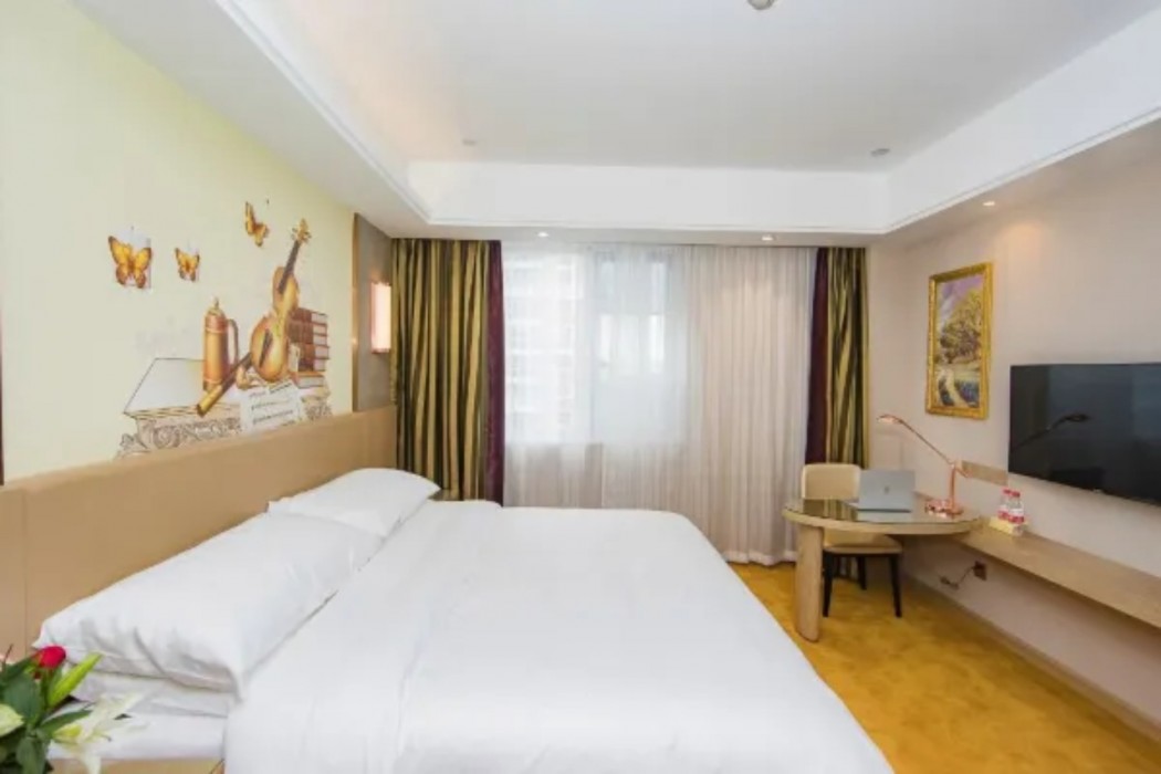 Vienna International Hotel (Haimen Pedestrian Street) 14/40