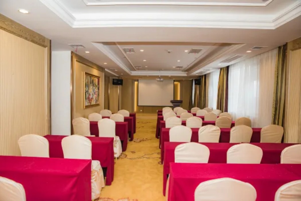 Vienna International Hotel (Haimen Pedestrian Street) 26/40