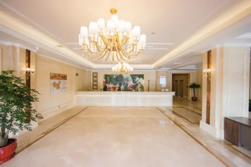 Vienna International Hotel (Haimen Pedestrian Street) 9/40