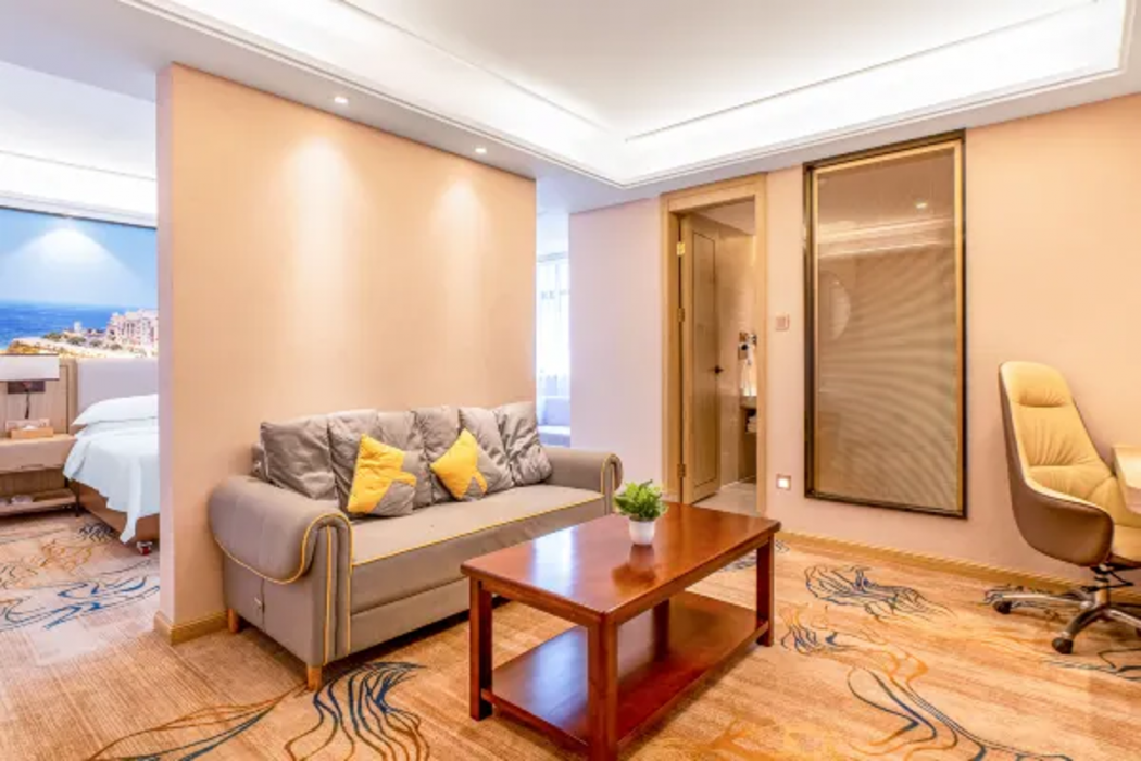 Vienna Hotel (Shantou Convention and Exhibition Center) 26/54