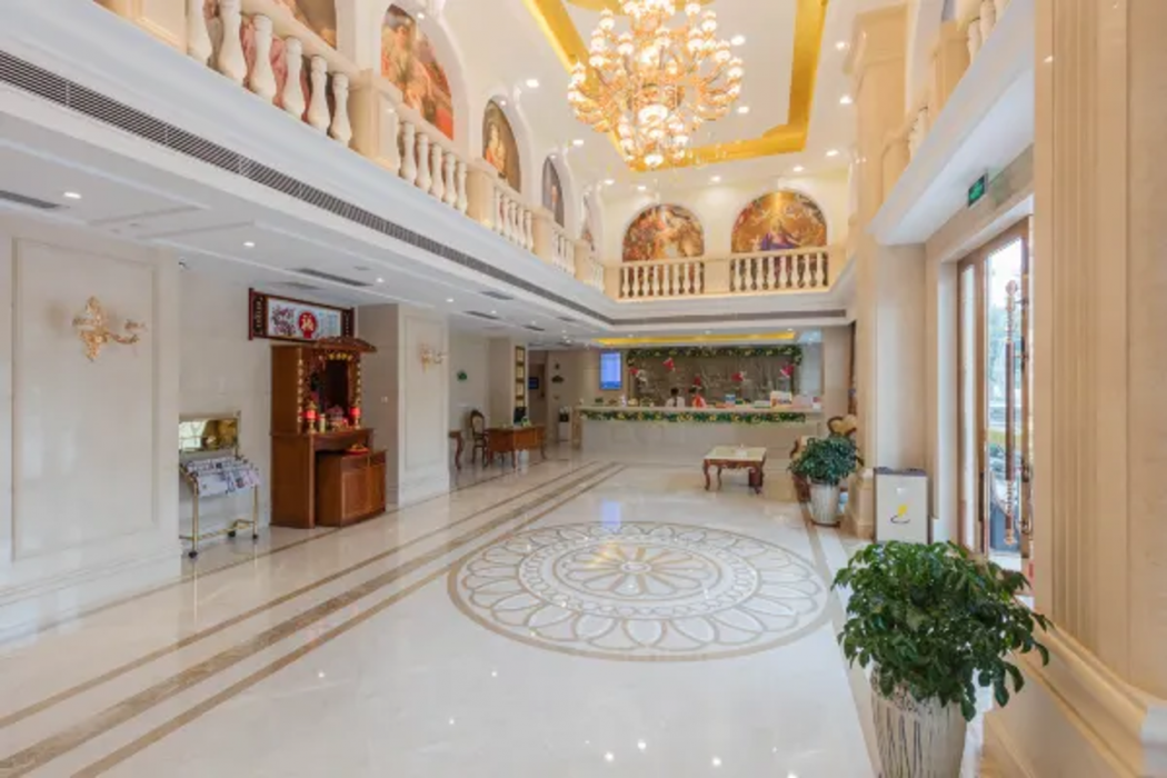 Vienna Hotel (Shantou Guiyu) 11/43
