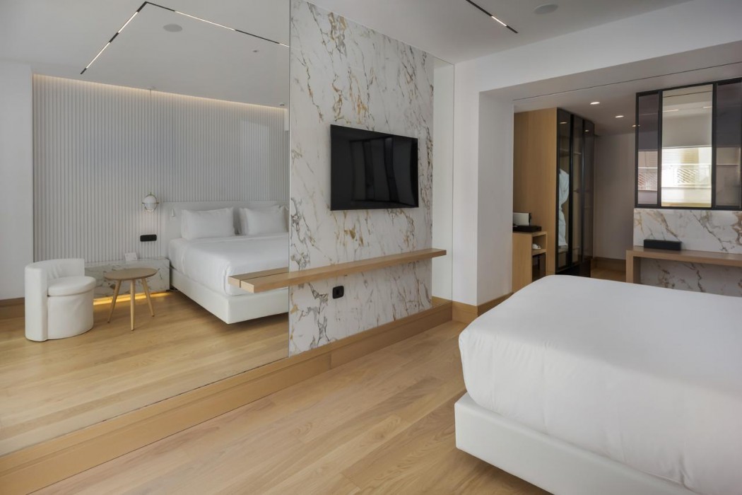 Ethereal White Resort Hotel & Spa Adults Only 16+ 13/81