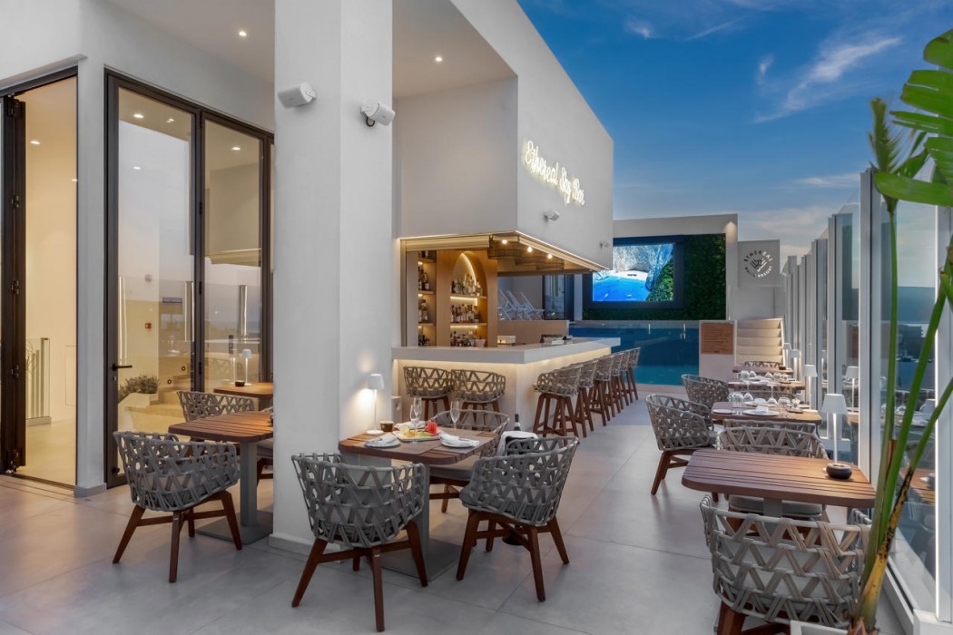 Ethereal White Resort Hotel & Spa Adults Only 16+ 42/81