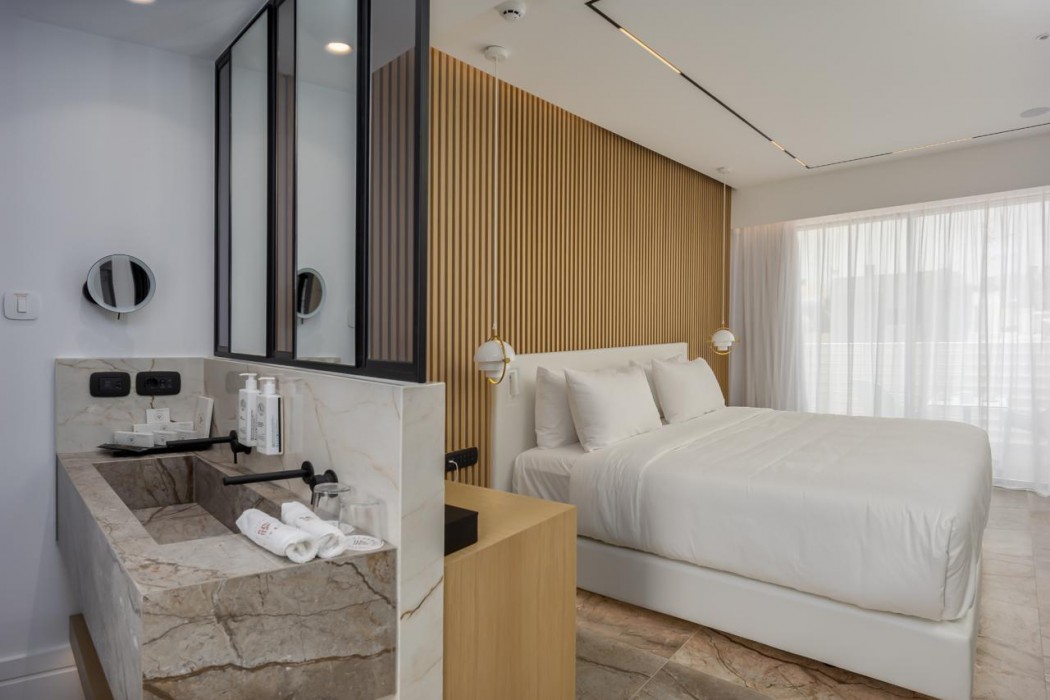 Ethereal White Resort Hotel & Spa Adults Only 16+ 19/81