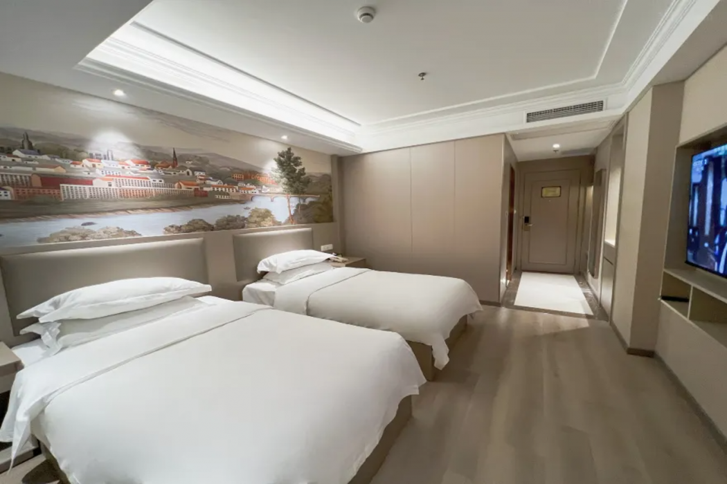 Vienna Hotel (Nantong Tongzhou Bus Station) 4/26