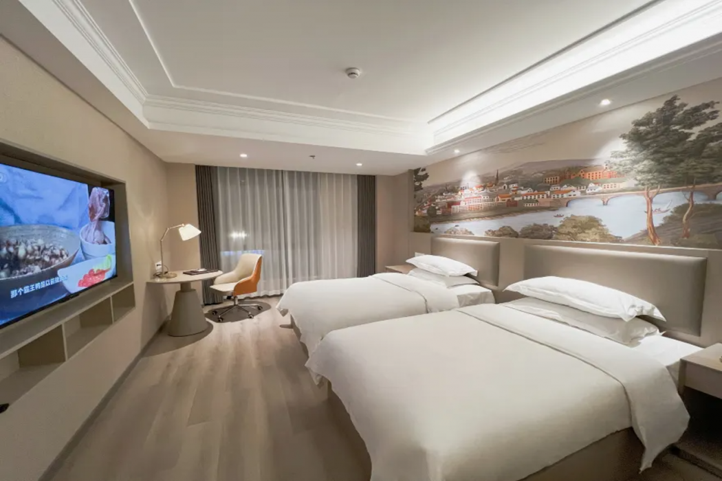 Vienna Hotel (Nantong Tongzhou Bus Station) 7/26