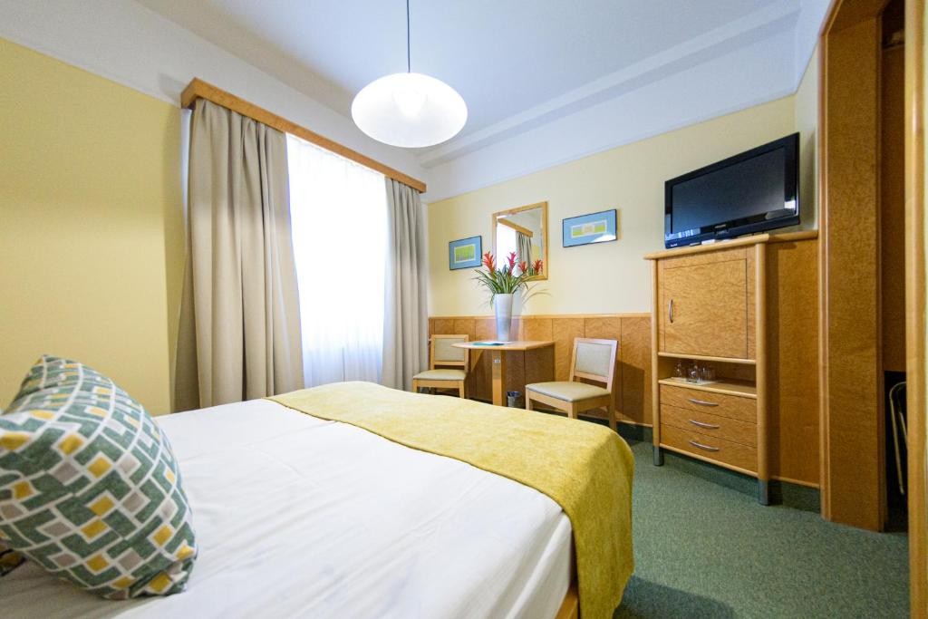 Hotel Toplice 9/69