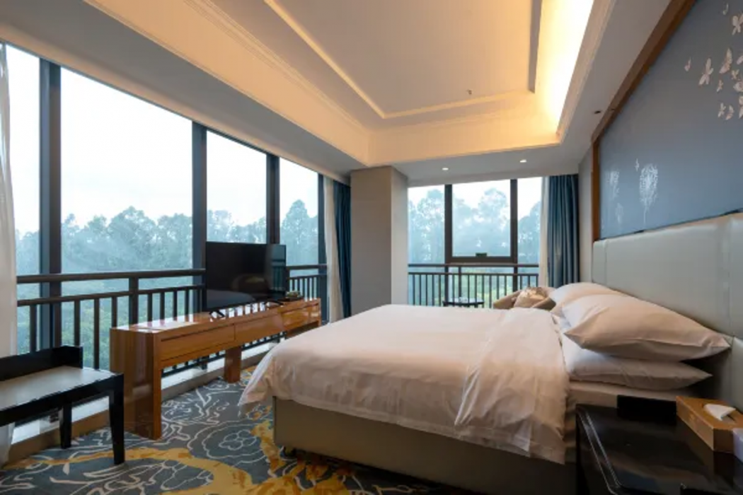 Vienna Hotel (Dongguan East Bus Station) 14/41