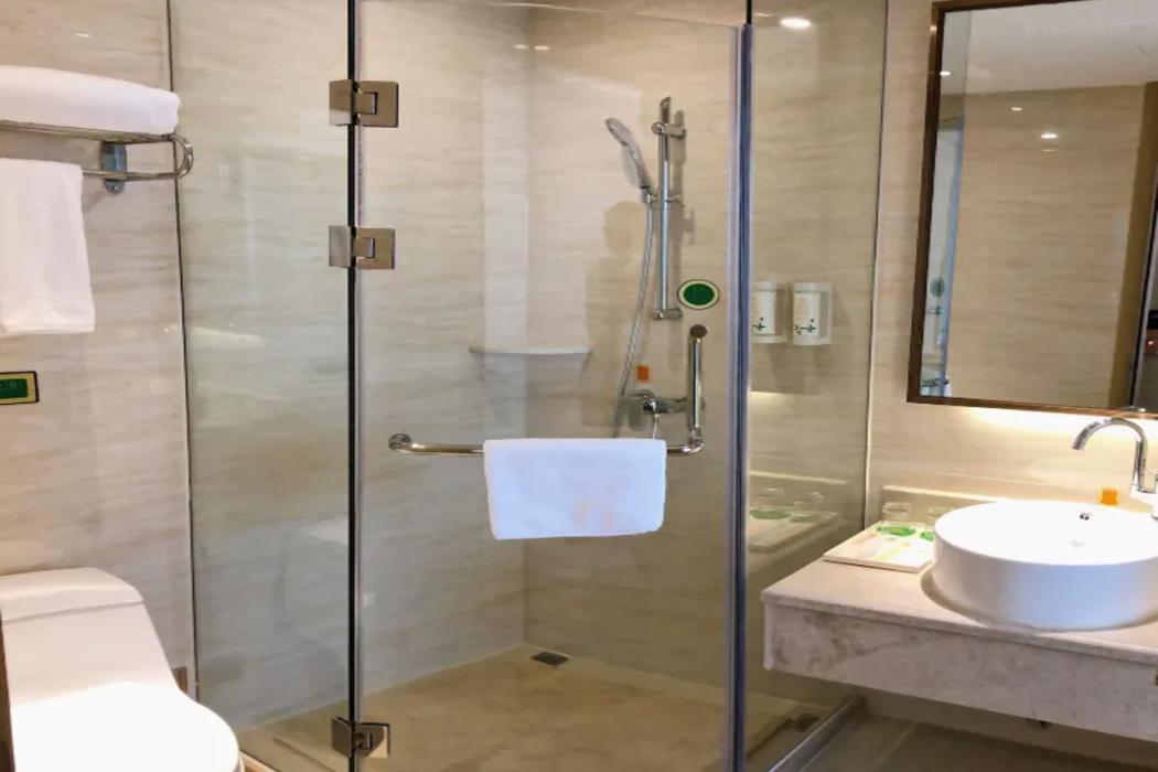 Vienna Hotel (Dongguan Huanjiang Tianhong Center) 27/48