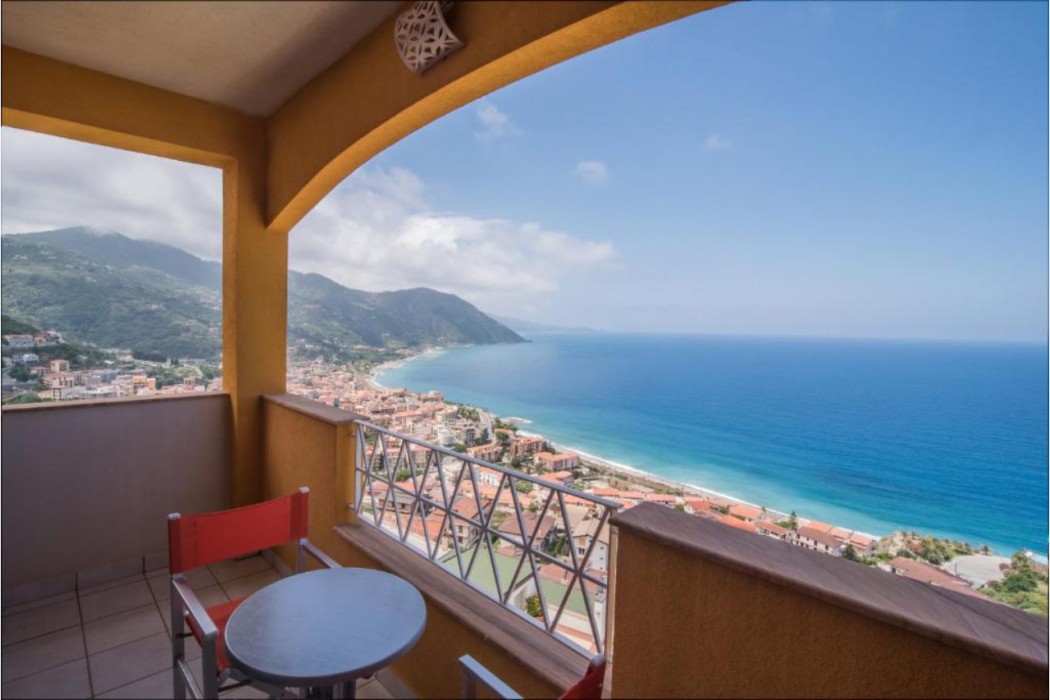 GH Avalon Sikani Resort 24/69