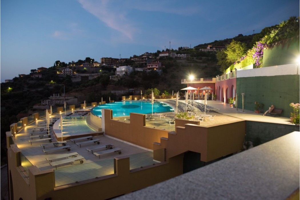 GH Avalon Sikani Resort in GIOIOSA MAREA