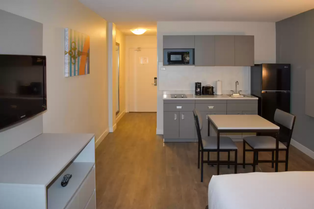 MainStay Suites MSP Airport - Mall of America 16/30