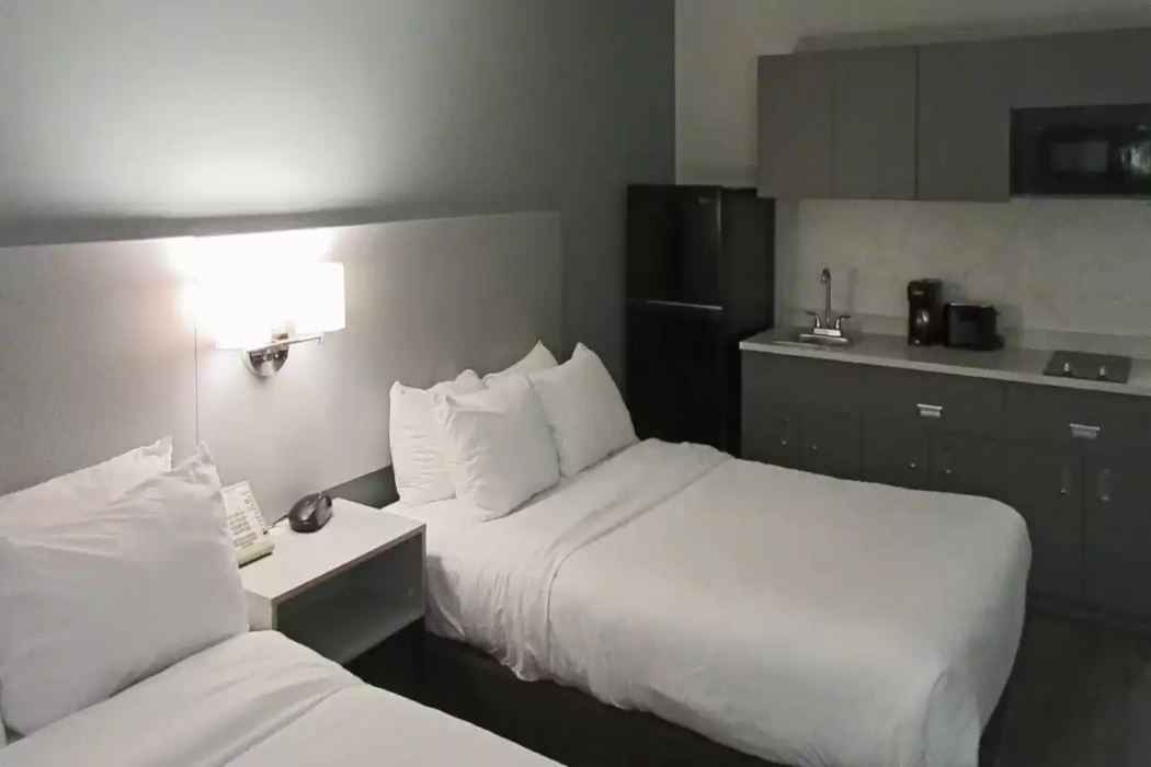 MainStay Suites MSP Airport - Mall of America 10/30