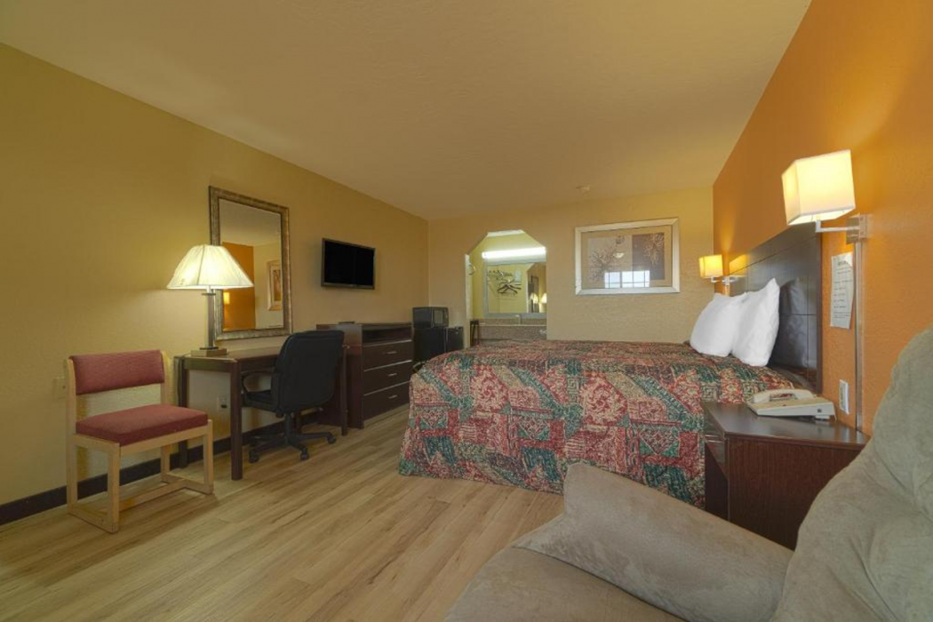 Stamford Inn By OYO 15/40