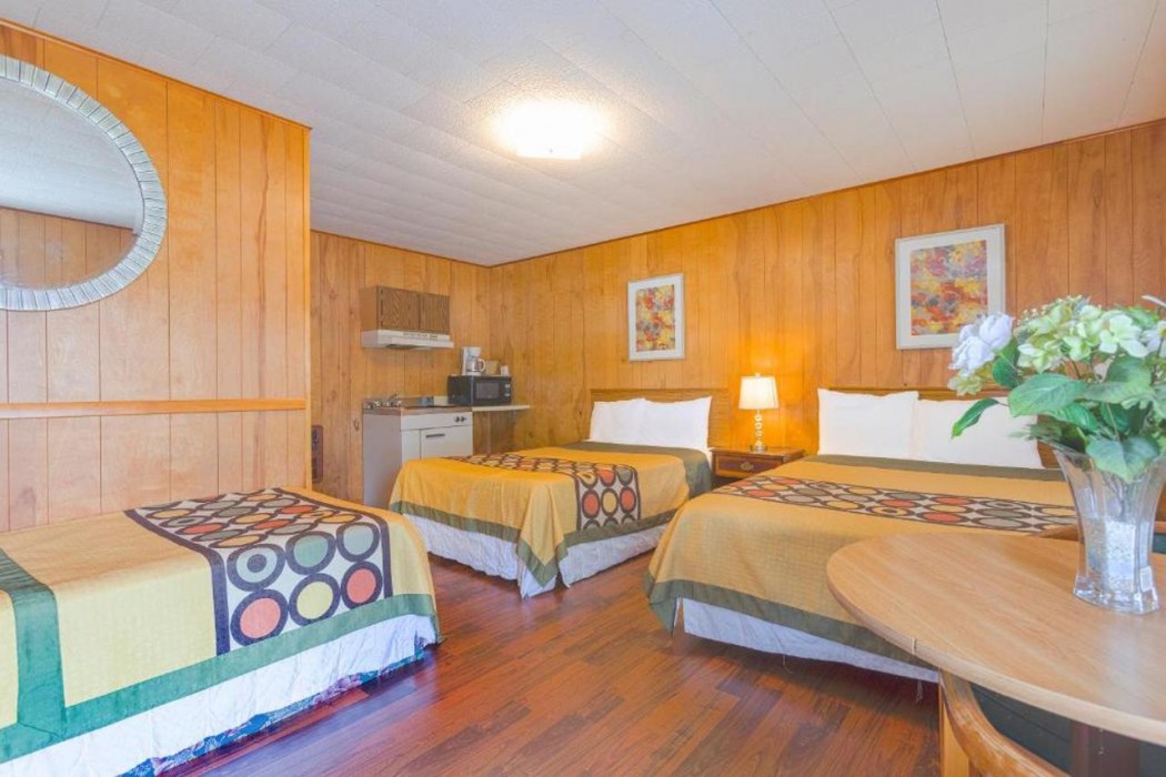 Parkside Motel by OYO Meadville Conneaut Lake 11/50