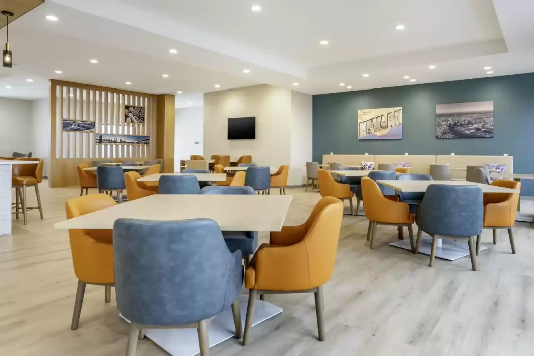 Four Points by Sheraton Newark Airport 13/30