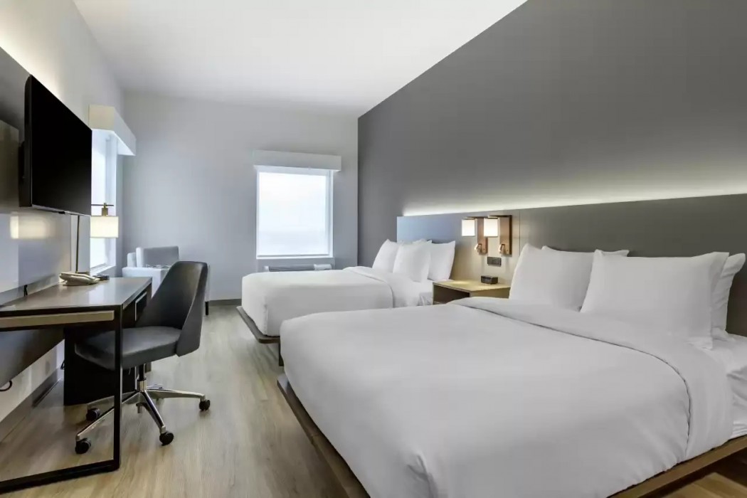 Four Points by Sheraton Newark Airport 3/30