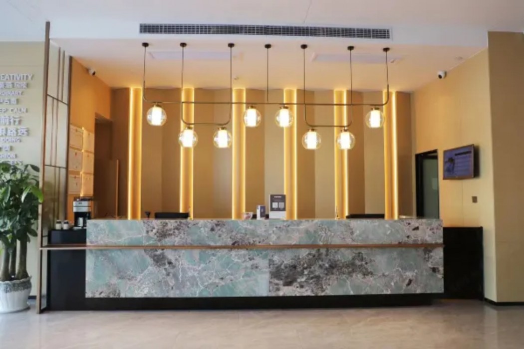 Magnotel Hotel of Fangxian Pedestrian Street 4/30