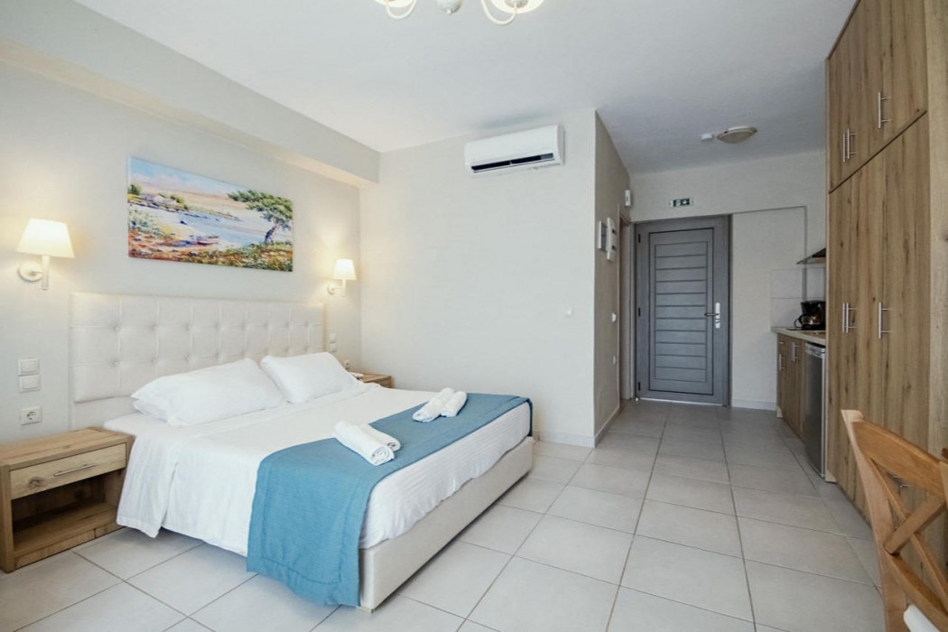 Robolla Beach Aparthotel 22/75