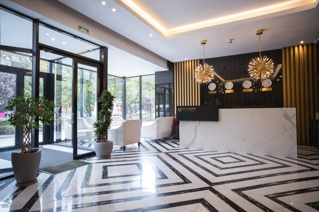 Resident City Hotel 12/61