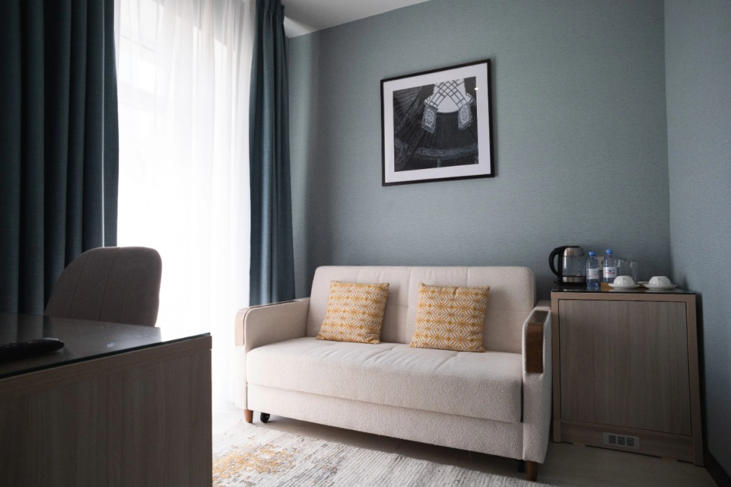 Resident City Hotel 24/61