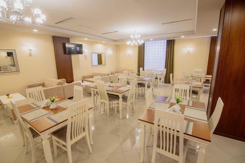 Christi's Hotel Borova 29/60