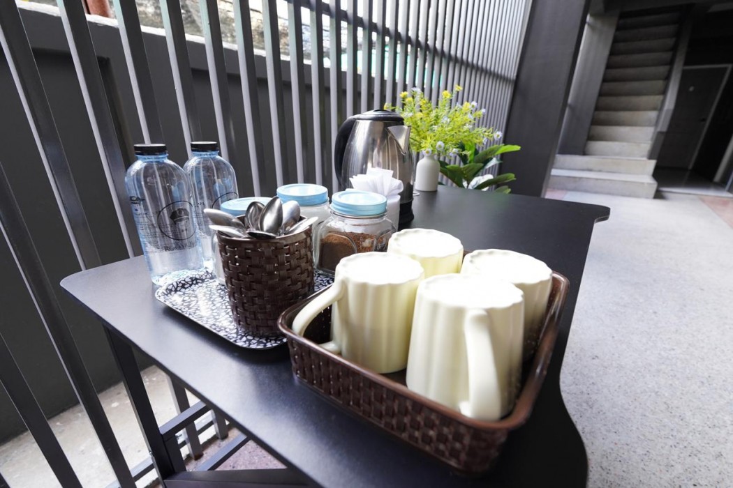 RQ Bangkok Huai Khwang by Collection O 38/61
