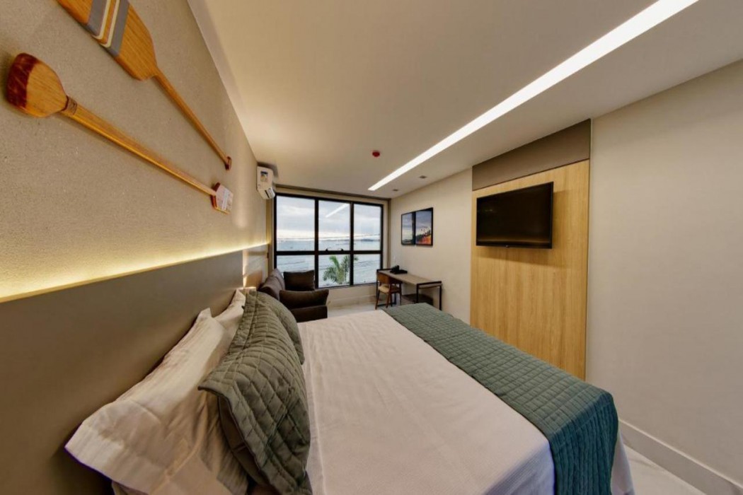 Gaeta Hotel 8/37