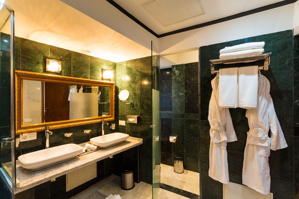 Le Sillage Palace sky & Spa 33/87