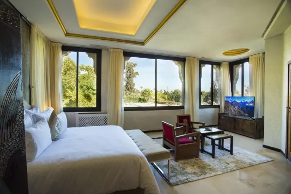 Le Sillage Palace sky & Spa 15/87