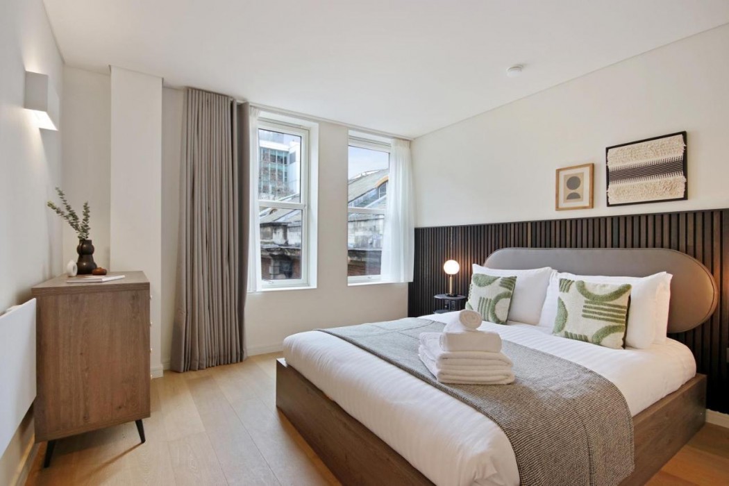 Bow Lane by Aeria Apartments 7/26