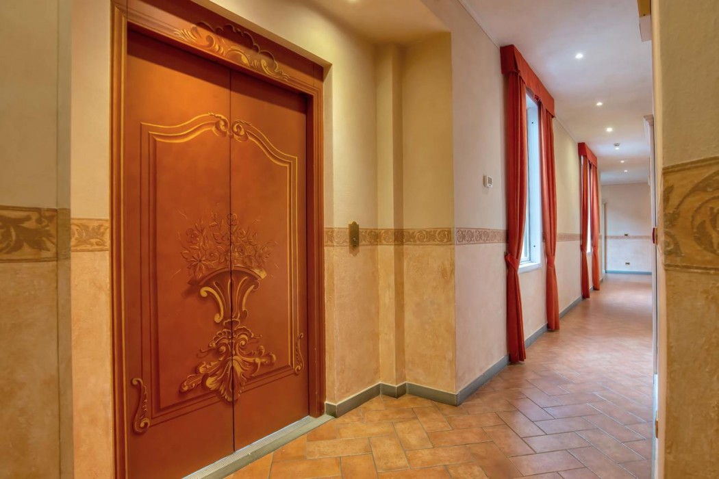 Hotel Alba Palace 54/60