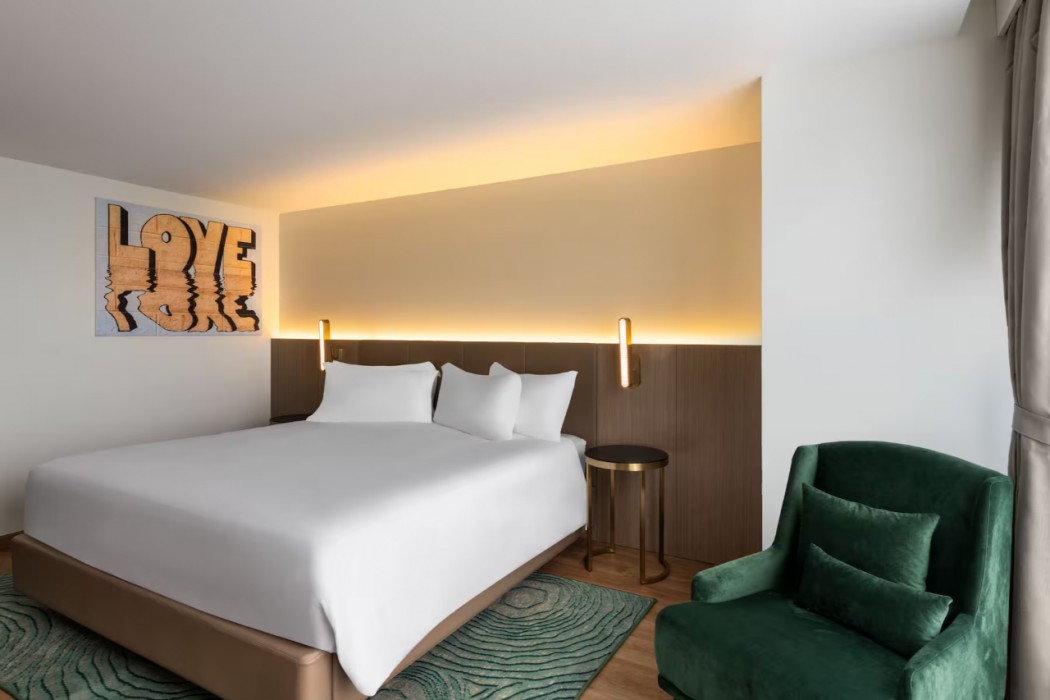 Dolce by Wyndham Hollywood 19/74