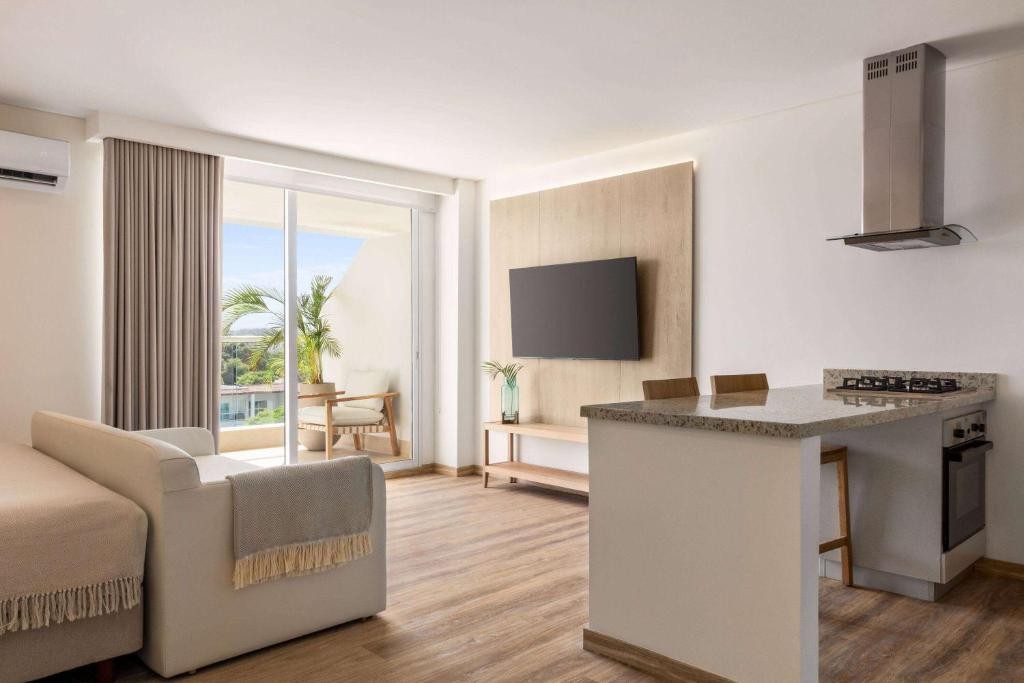 Wyndham Santa Marta Aluna Beach 17/75