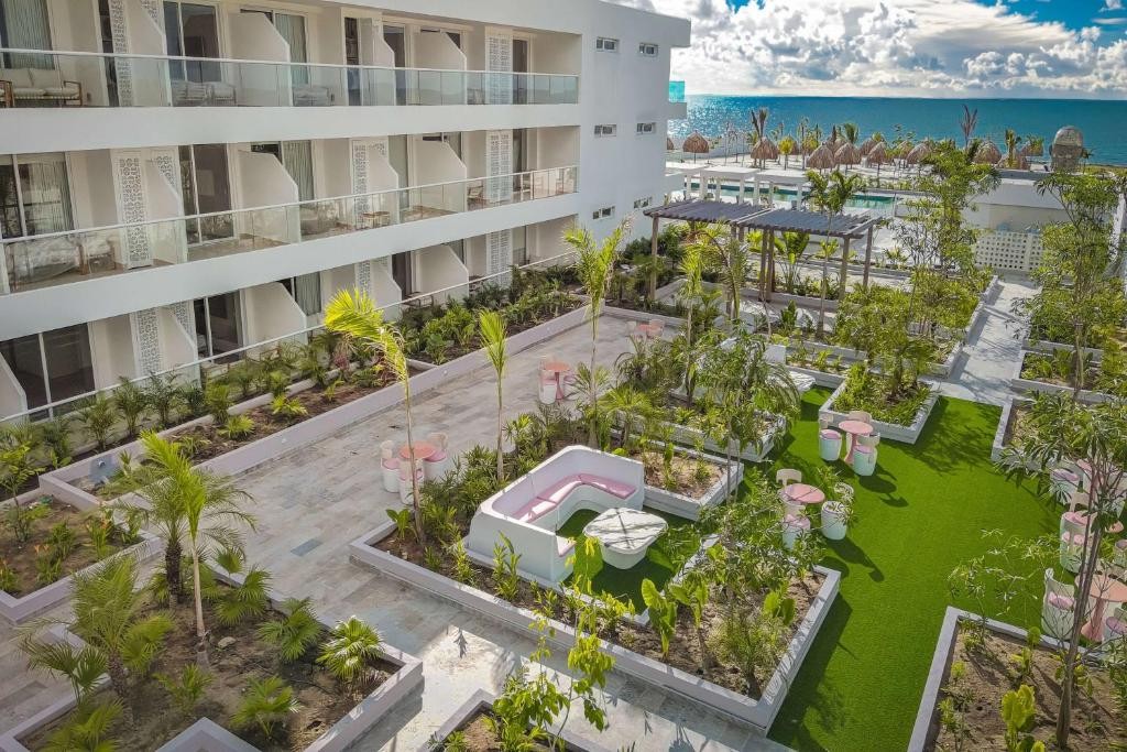 Wyndham Santa Marta Aluna Beach 33/75