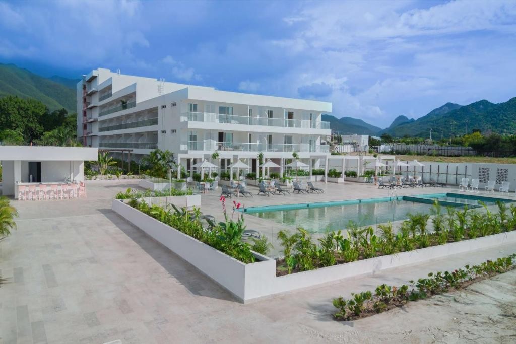 Wyndham Santa Marta Aluna Beach 40/75