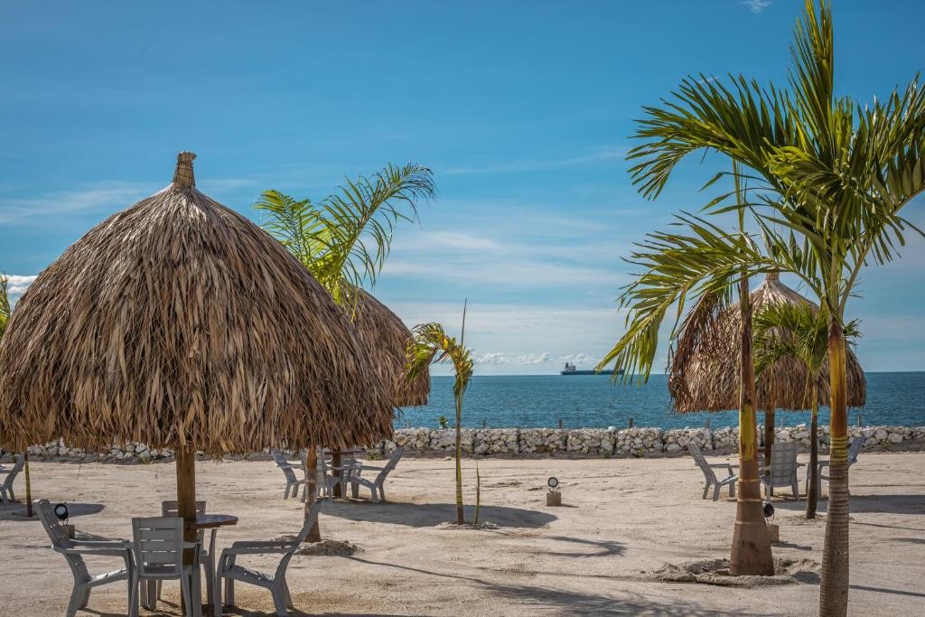 Wyndham Santa Marta Aluna Beach 37/75