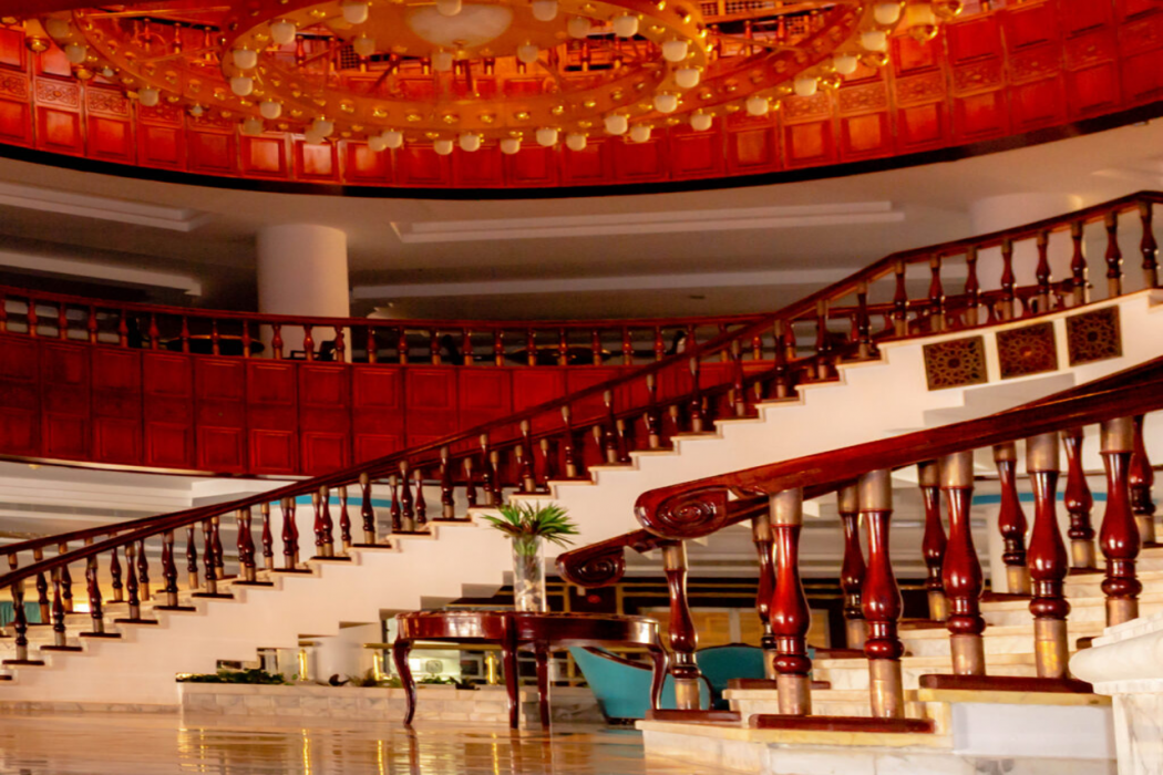 White Valley Palace 22/59