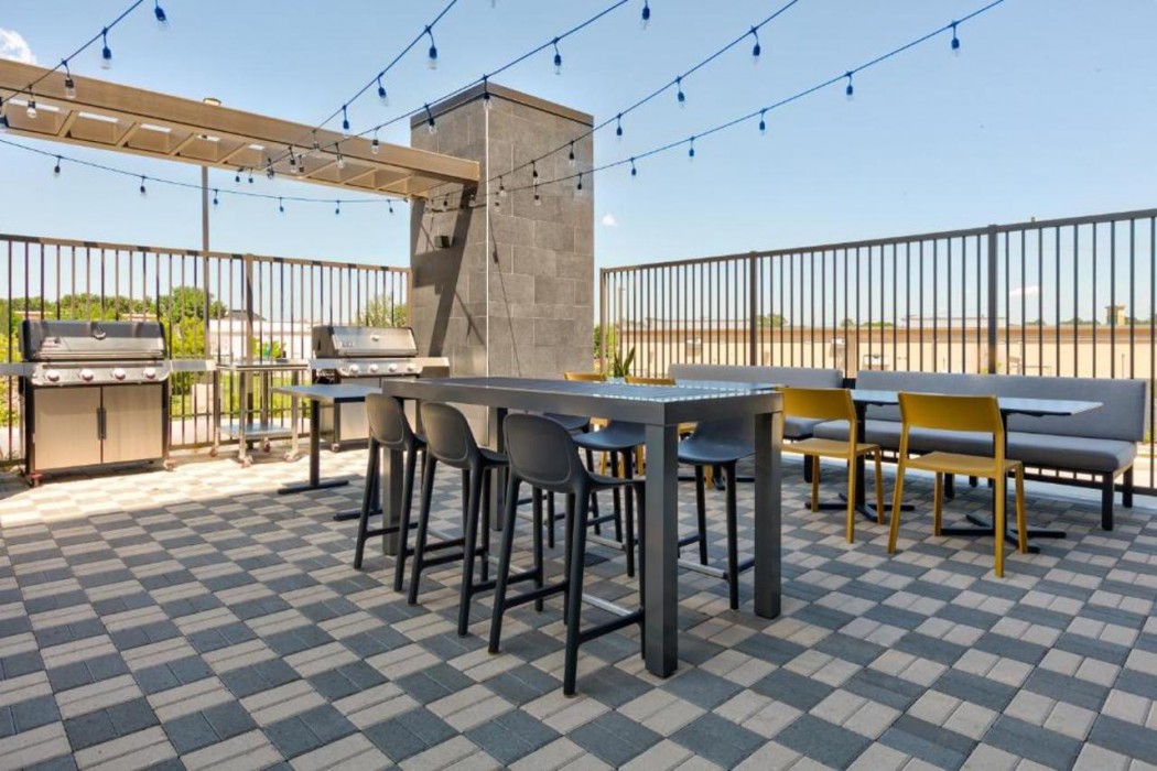 Home2 Suites by Hilton Huntsville, TX 13/28