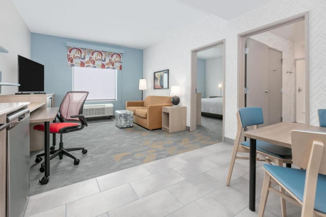 Home2 Suites by Hilton Huntsville, TX 10/28