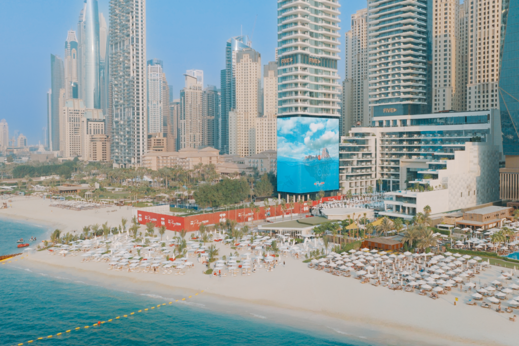 FIVE LUXE JBR 写真5