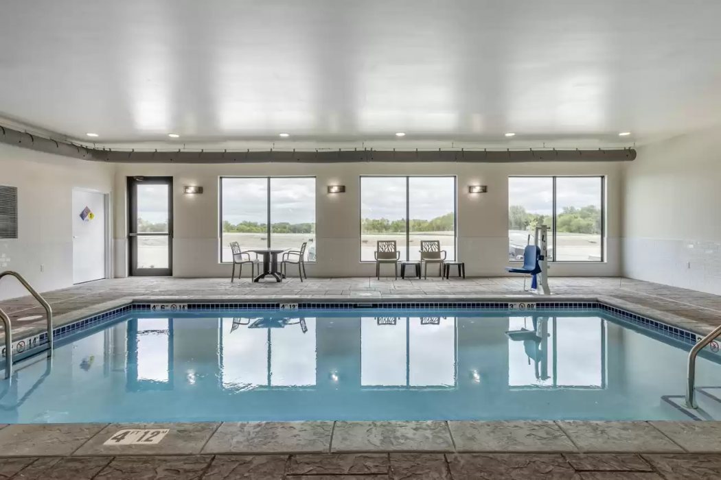 MainStay Suites Milwaukee/Franklin, WI 12/28