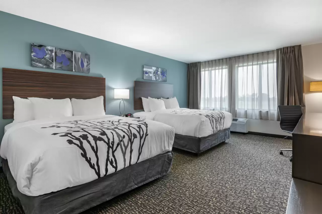 Sleep Inn & Suites Milwaukee/Franklin, WI 8/21