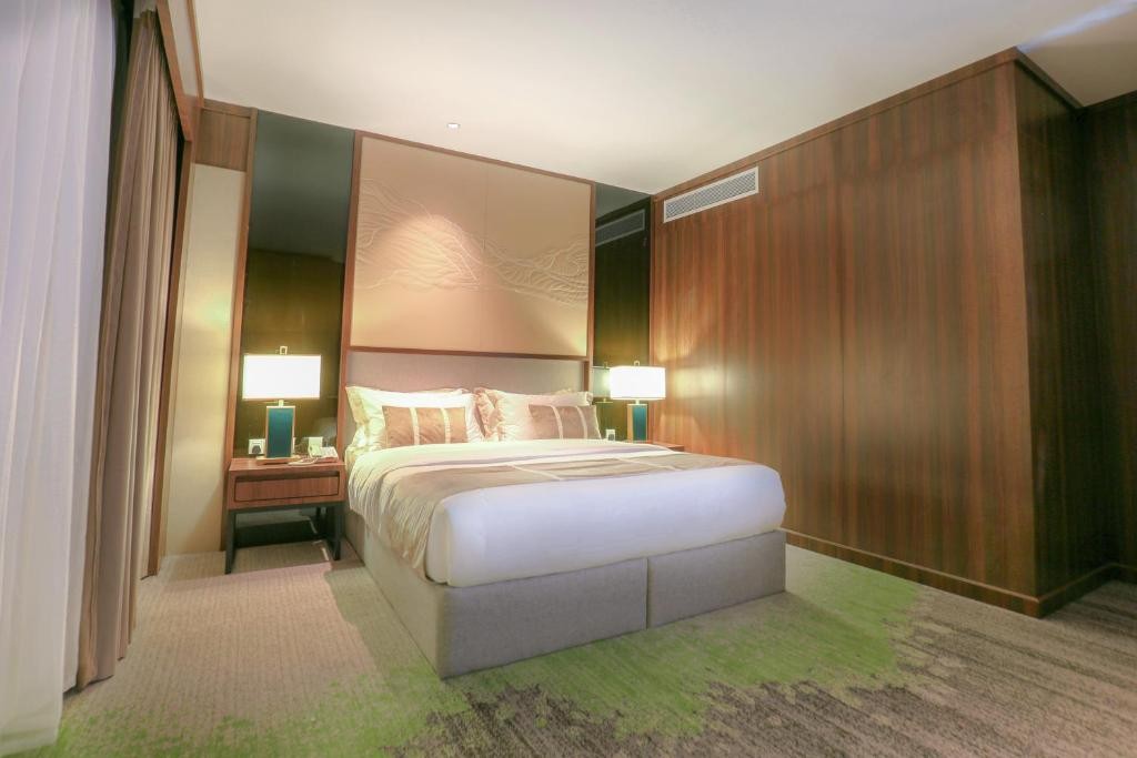 Azar Hotel Ahad Rafidah 16/63