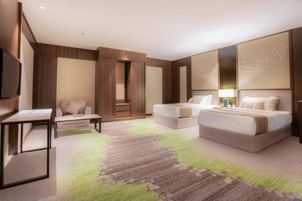 Azar Hotel Ahad Rafidah 11/63