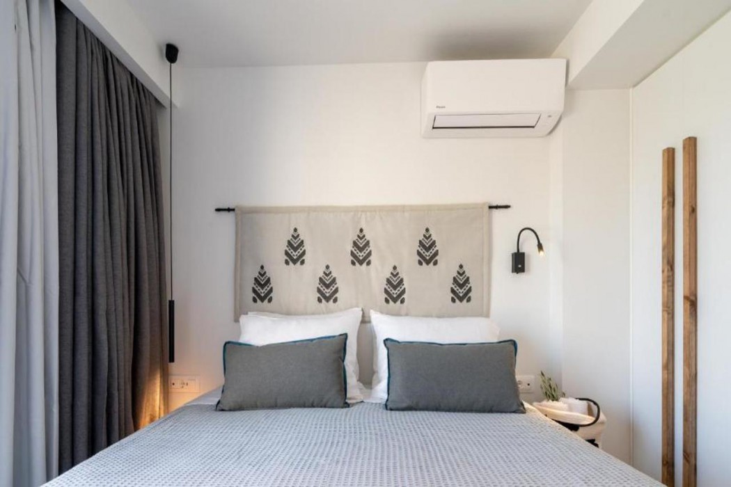 Pignolia Suites - Adults Only 15/65