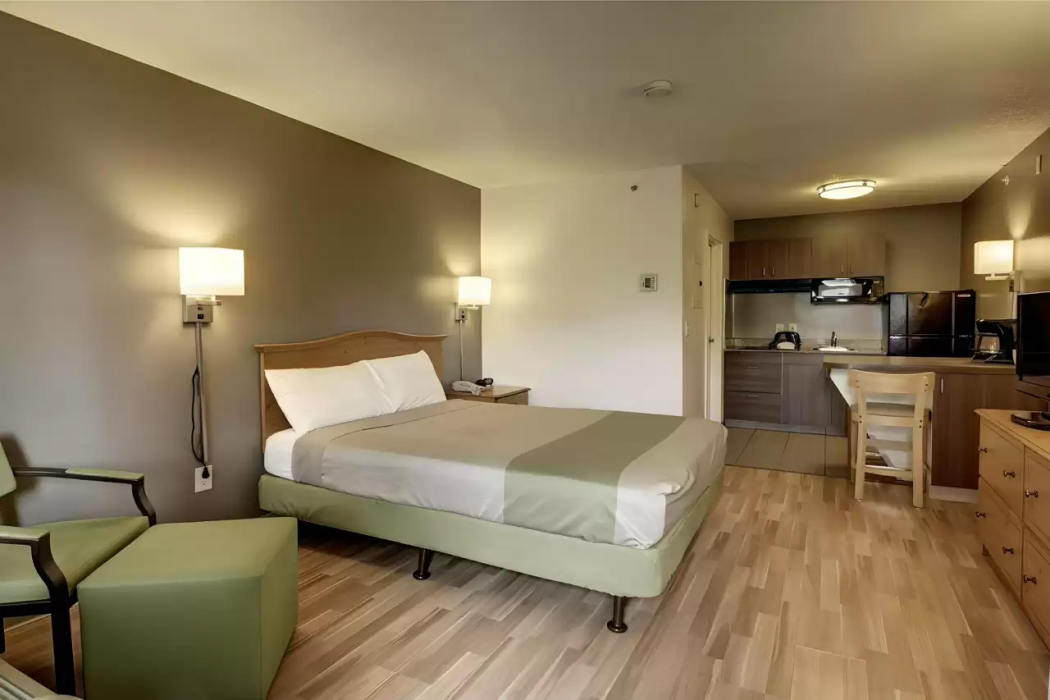 Murray Inn & Suites 8/12